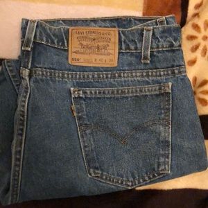 Levis 550 size 42x30